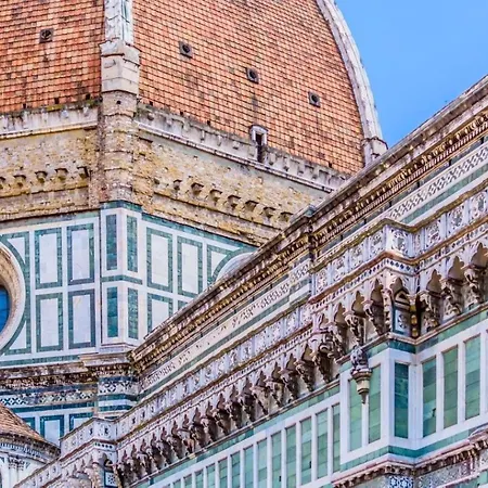 Arts At Duomo Apartman *
